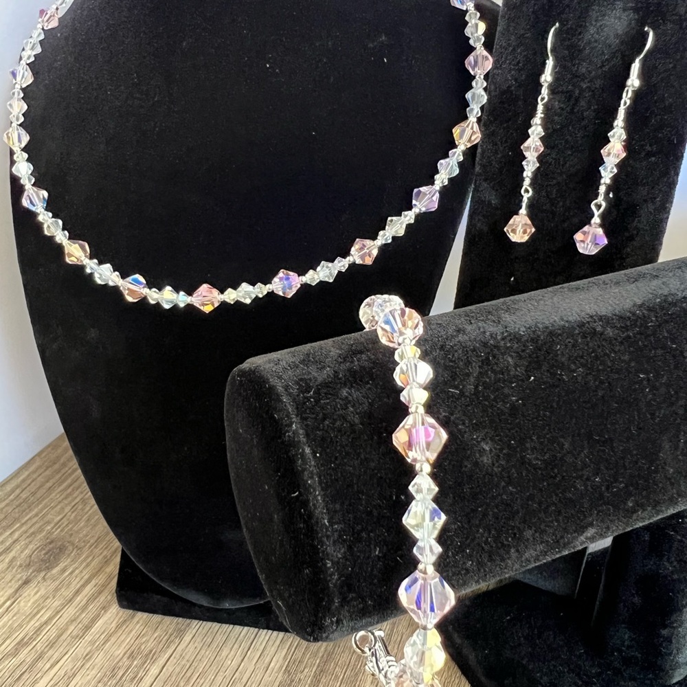 Handcrafted Jewelry Set  - The Swan
